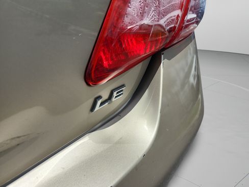 Used 2009 Toyota Camry SE FWD image 27