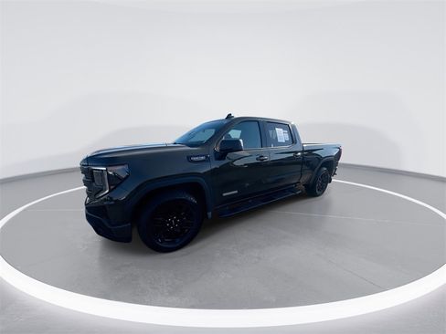 Used 2023 GMC Sierra 1500 Elevation image 4