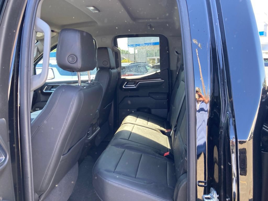 Used 2025 Chevrolet Silverado 1500 RST w/ RST All Star Premium Package AWD/4WD image 25