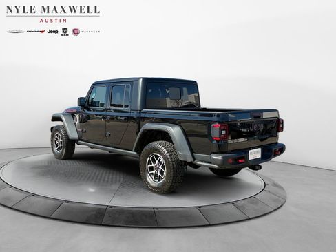 New 2025 Jeep Gladiator Rubicon w/ Convenience Group image 15