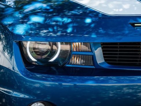 Used 2010 Chevrolet Camaro SS w/ RS Package RWD image 36
