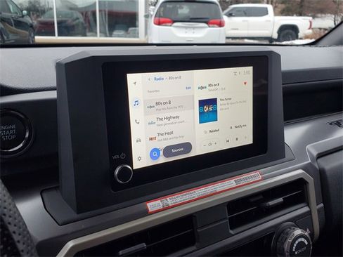 Used 2025 Toyota Tacoma SR5 image 23