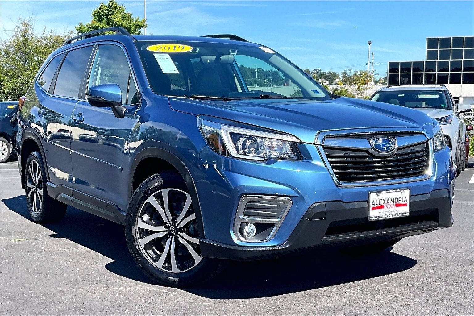 Used 2019 Subaru Forester Limited AWD/4WD image 2