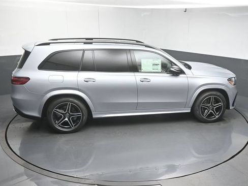 Used 2026 Mercedes-Benz GLS 450 4MATIC image 50