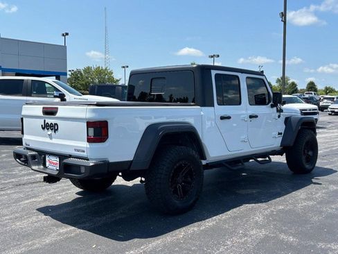 Used 2020 Jeep Gladiator Sport w/ Quick Order Package 24S image 3