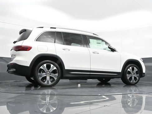 New 2024 Mercedes-Benz EQB 300 4MATIC image 41