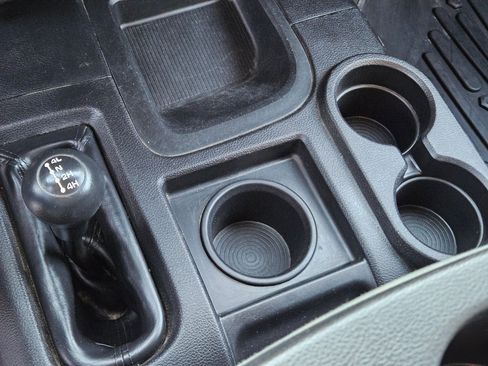 Used 2018 RAM 2500 Tradesman w/ Chrome Appearance Group image 27