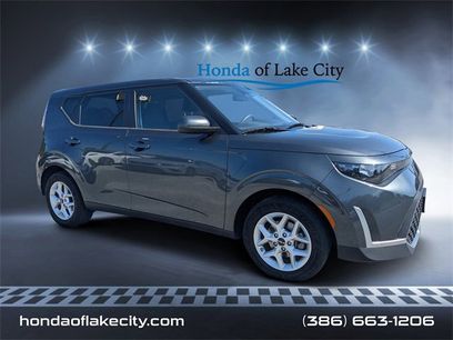 Used 2023 Kia Soul LX w/ Option Group 015