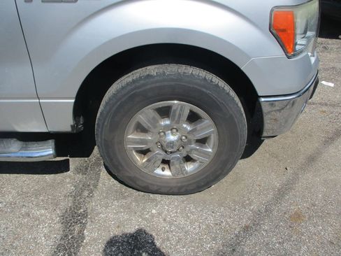 Used 2010 Ford F150 4x4 SuperCab image 4