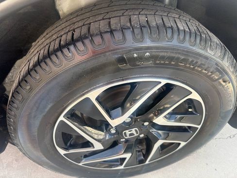Used 2016 Honda CR-V SE image 31