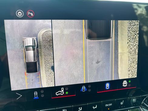 New 2026 GMC Canyon Denali AWD/4WD image 29