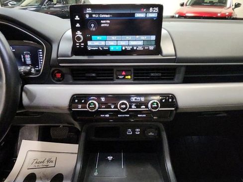 Certified 2023 Honda Pilot Elite image 14