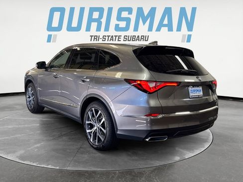 Used 2023 Acura MDX SH-AWD w/ Technology Package image 4