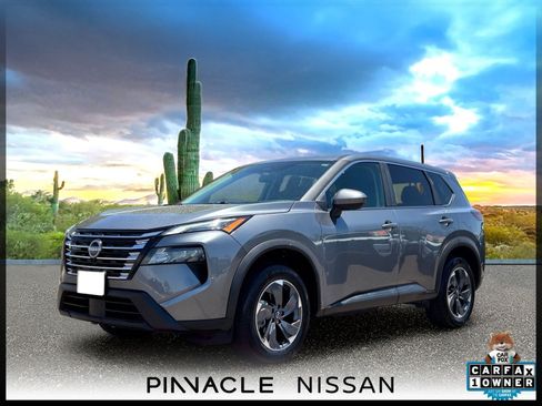 Used 2025 Nissan Rogue SV FWD image 1