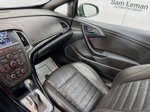 Used 2018 Buick Cascada Premium image 23