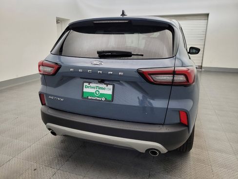 Used 2025 Ford Escape Active FWD image 7