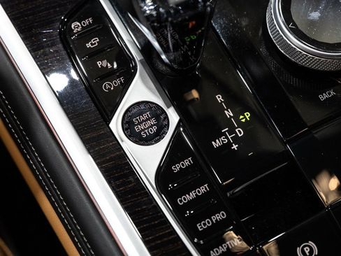 Used 2025 BMW M850i xDrive image 41