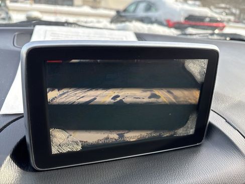 Used 2015 MAZDA MAZDA3 s Touring image 15