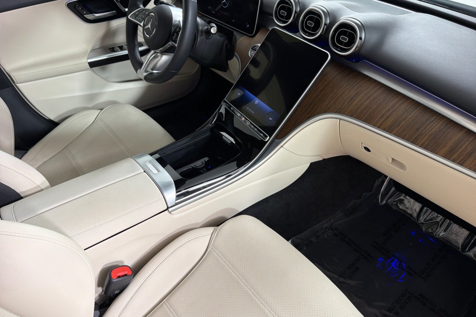 Used 2024 Mercedes-Benz C 300 Sedan image 14
