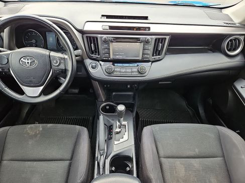 Used 2018 Toyota RAV4 XLE w/ Plus Extra Value Package FWD image 26