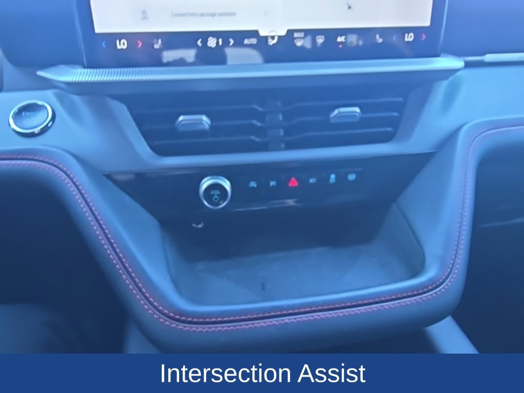 Used 2025 Ford Explorer ST-Line RWD image 13