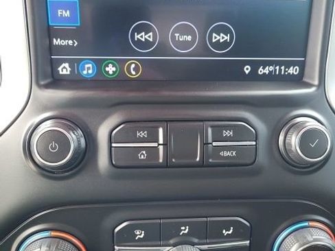 Used 2019 Chevrolet Silverado 1500 LT Trail Boss image 8