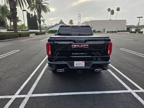 Used 2021 GMC Sierra 1500 Denali w/ Denali Ultimate Package AWD/4WD image 4