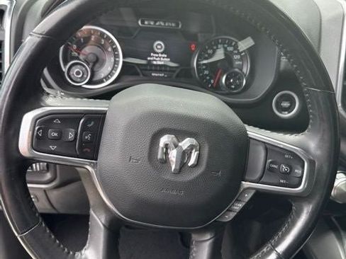 Used 2022 RAM 1500 Laramie w/ Sport Appearance Package AWD/4WD image 8