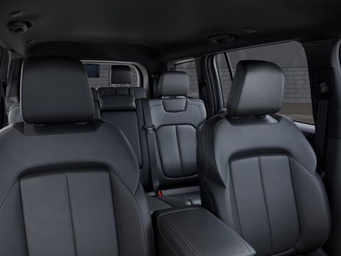 New 2026 Jeep Grand Cherokee L Limited RWD image 26