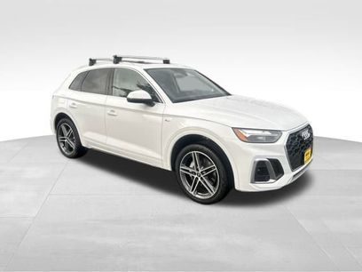 Used 2023 Audi Q5 e Premium Plus w/ Premium Plus Package