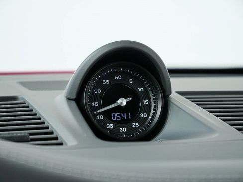 Certified 2024 Porsche 911 Carrera S image 17