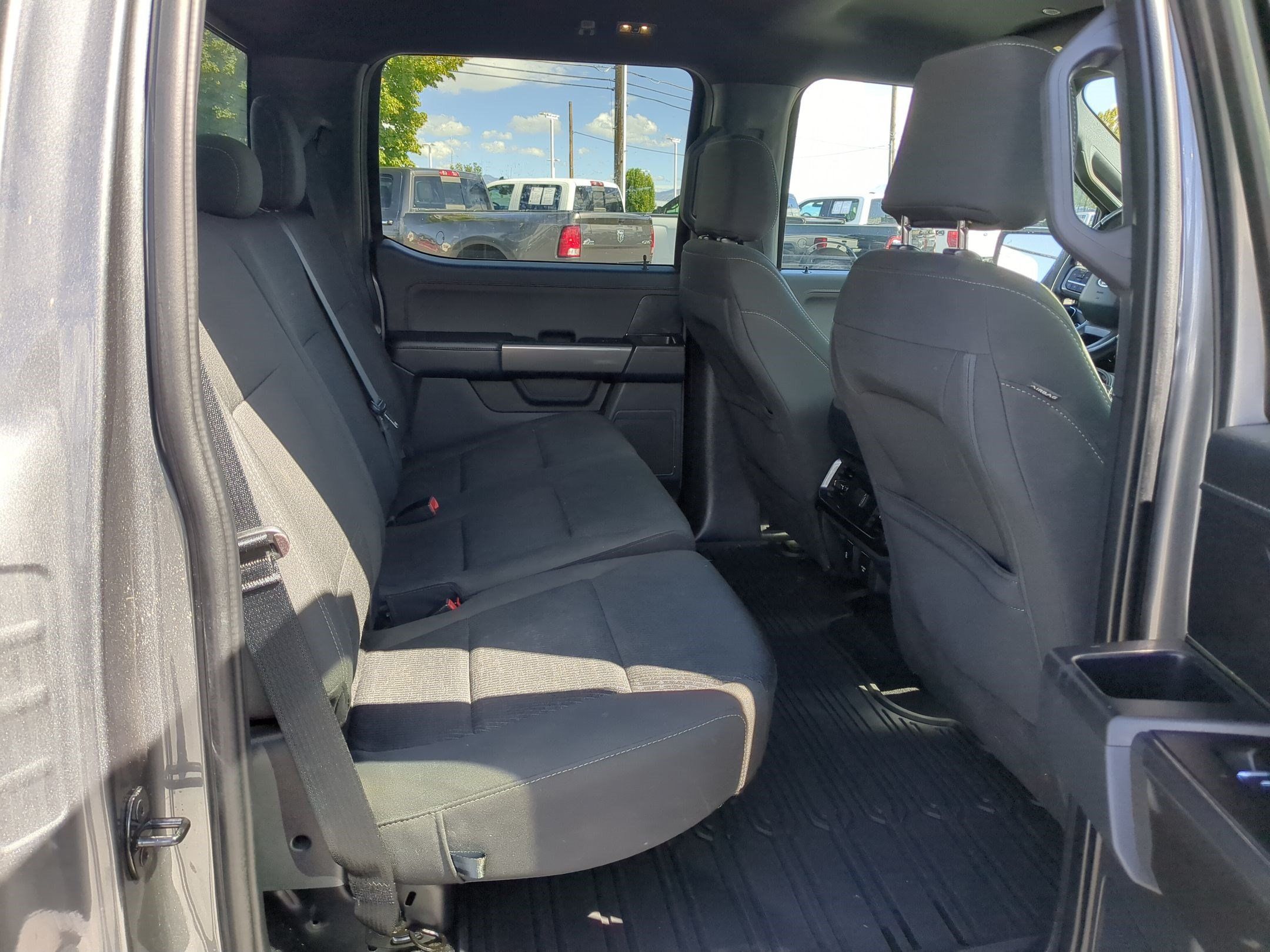 Used 2022 Ford F150 XLT w/ Equipment Group 302A High AWD/4WD image 32