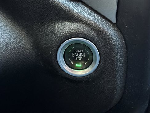 Used 2021 Chevrolet Silverado 1500 LT Trail Boss w/ Bed Protection Package image 29