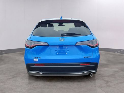 Certified 2026 Honda HR-V Sport image 5