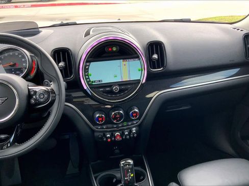 Used 2020 MINI Cooper Countryman S image 6