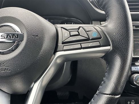 Used 2022 Nissan Rogue Sport SL image 13