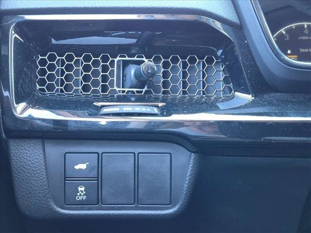Used 2025 Honda CR-V EX-L image 17