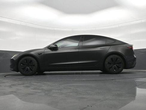 Used 2024 Tesla Model 3 Standard Range RWD image 23