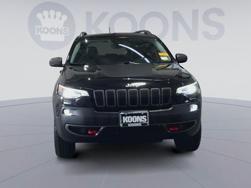 Used 2021 Jeep Cherokee Trailhawk w/ Sun, Sound & Nav Group AWD/4WD image 4