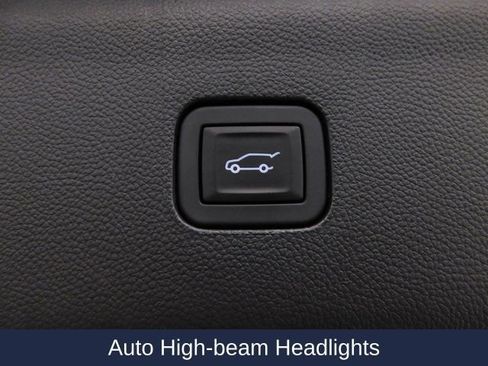 Used 2024 Buick Enclave Avenir w/ Trailering Package, 5000 lbs. image 25