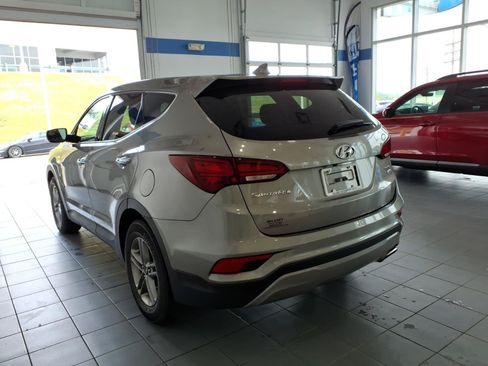Used 2017 Hyundai Santa Fe Sport AWD/4WD image 7