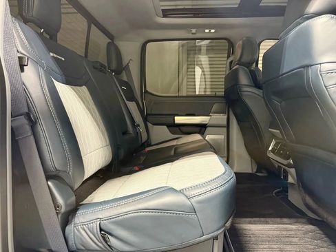 Used 2024 Ford F250 Limited image 30