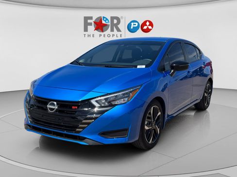 Used 2024 Nissan Versa SR w/ Trunk Package FWD image 1