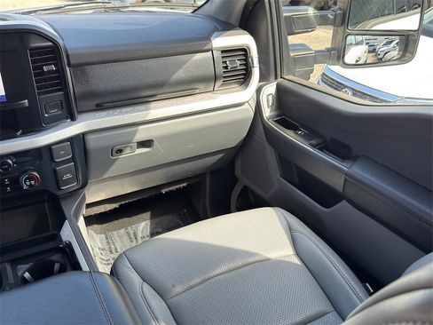 Used 2023 Ford F250 XLT w/ 360-Degree Camera Package image 29