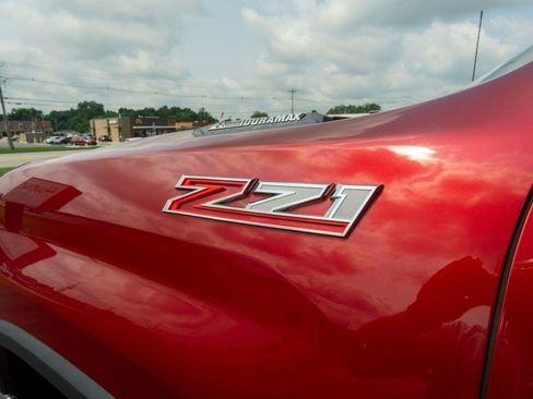 Used 2021 Chevrolet Silverado 2500 LT w/ Texas Edition AWD/4WD image 9