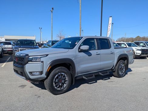 New 2026 Nissan Frontier PRO-4X w/ Pro Premium Package image 8