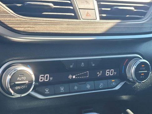 Used 2022 Nissan Altima 2.5 SL image 21