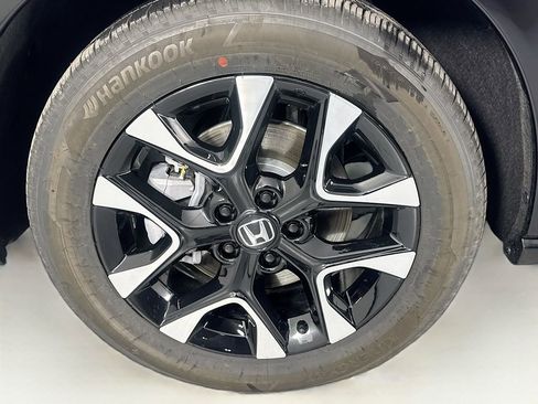 Certified 2026 Honda HR-V EX-L image 38