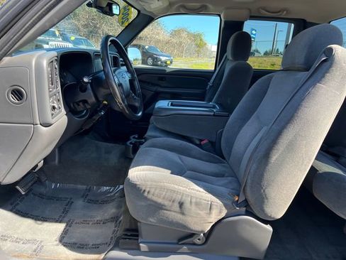 Used 2004 Chevrolet Silverado 1500 w/ Light Duty Power Package image 18