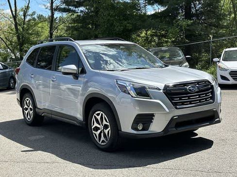 Certified 2023 Subaru Forester Premium AWD/4WD image 28